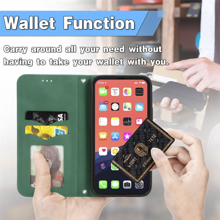 For iPhone 16 Retro Skin Feel Magnetic Flip Leather Phone Case(Green) - iPhone 16 Cases by buy2fix | Online Shopping UK | buy2fix